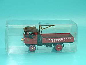 Sentinel Pritschenwagen mit Hebekran