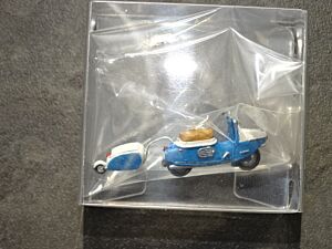 Scooter "Cezeta" mit Anhänger PAV