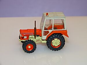 Zetor 3545 mit Kabine
