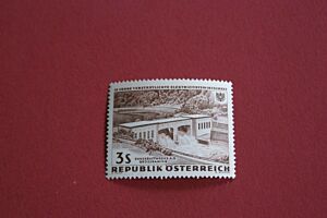 15 JAHRE VERSTAATLICHTE ELEKTRIZITÄTSWIRTSCHAFT