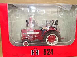 IH International Harvester 624