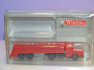 ESSO Tanksattelzug - Büssing 8000