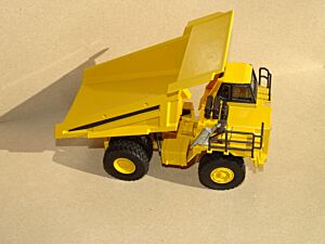 Muldenkipper Komatsu HD605
