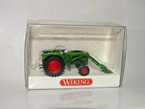 Fendt Farmer 2S mit Frontlader