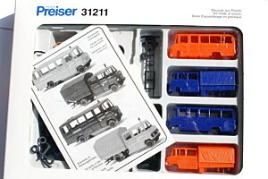 4 verschiedene THW Fahrzeuge