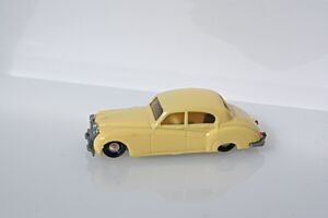 Jaguar Mark IX