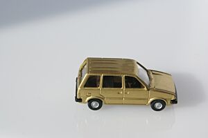 Nissan Prairie