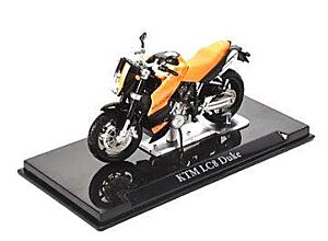 KTM LC8 Duke
